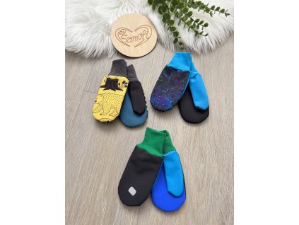 Softshellové rukavice, vel. 2-3 roky